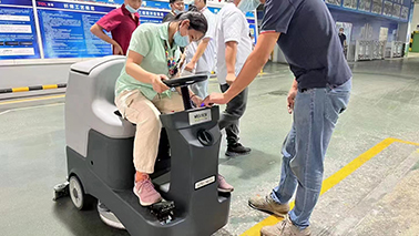 電動洗地機的應用需求
